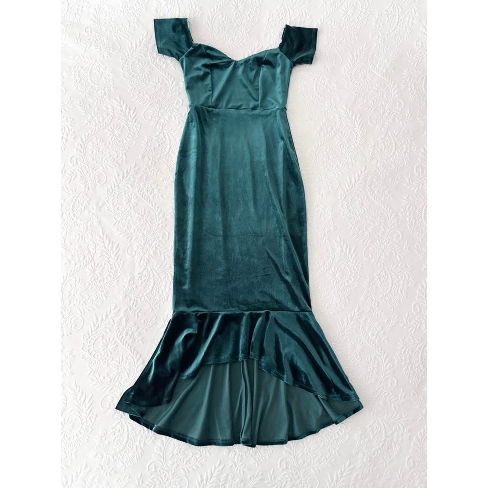 NWOT Lulus How Much I Care Emerald Green Velvet Off-the-Shoulder Midi Dress - Picture 2 of 8